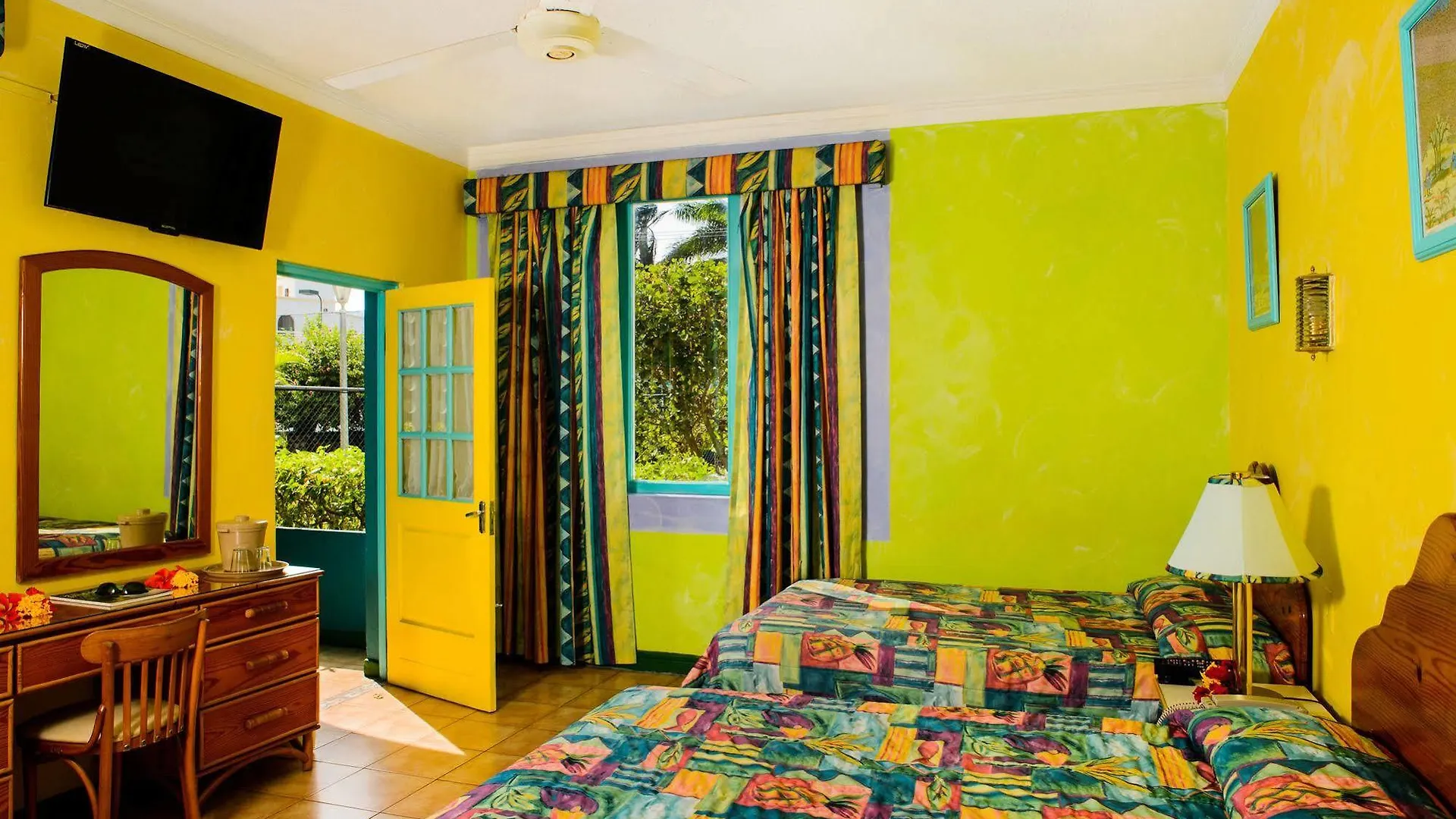 ***  Doctors Cave Beach Hotel Montego Bay Jamaica