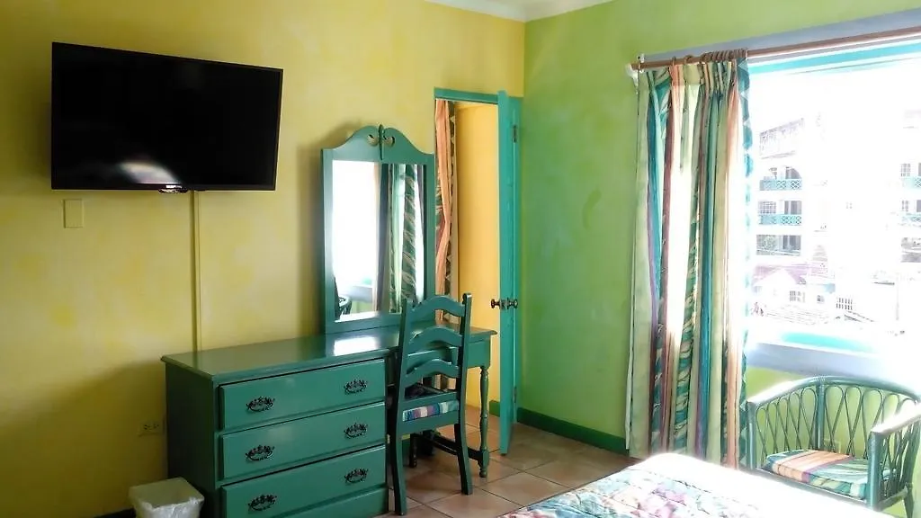 ***  Doctors Cave Beach Hotel Montego Bay Jamaika